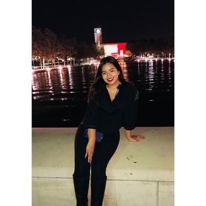 Meet your Posher, Karla